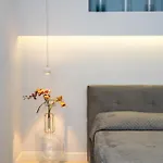 Amnis Rooms